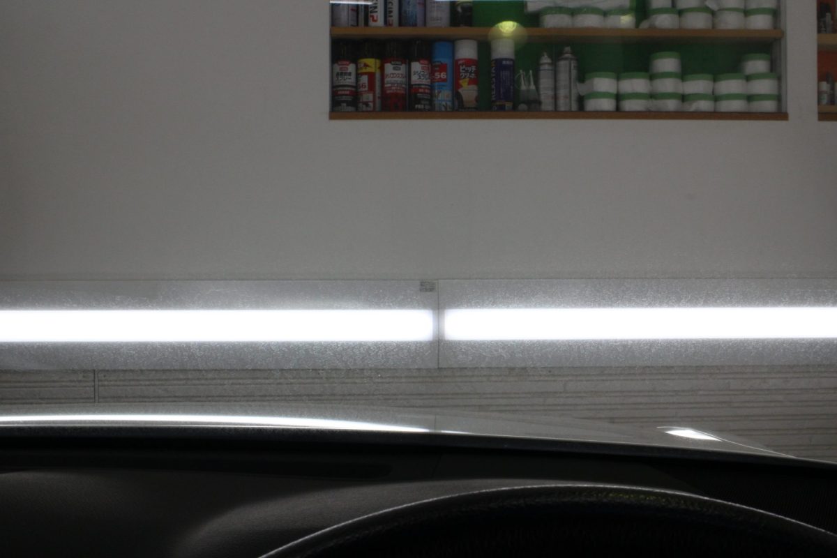 フロントガラス