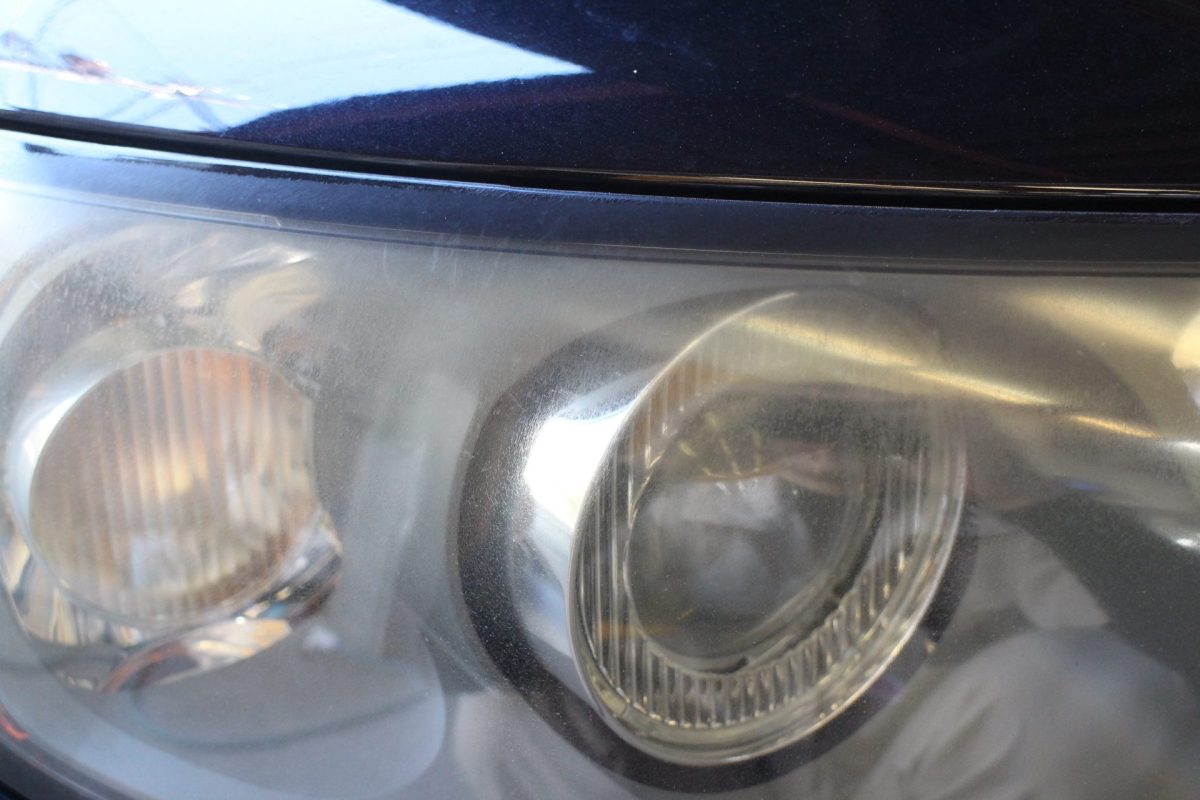 ボルボ　V50　ヘッドライト研磨