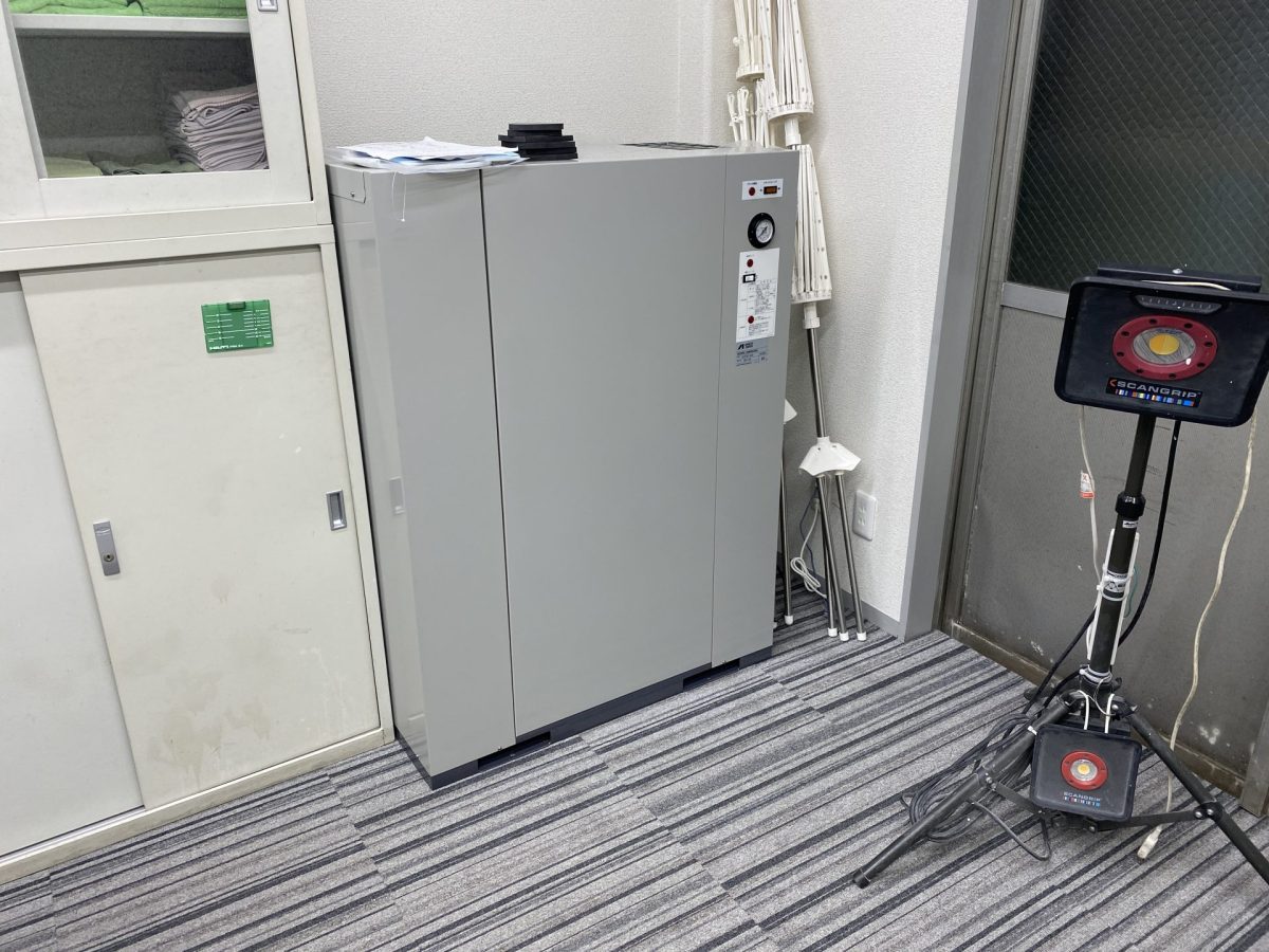 うかうか三十きょろきょろ四十