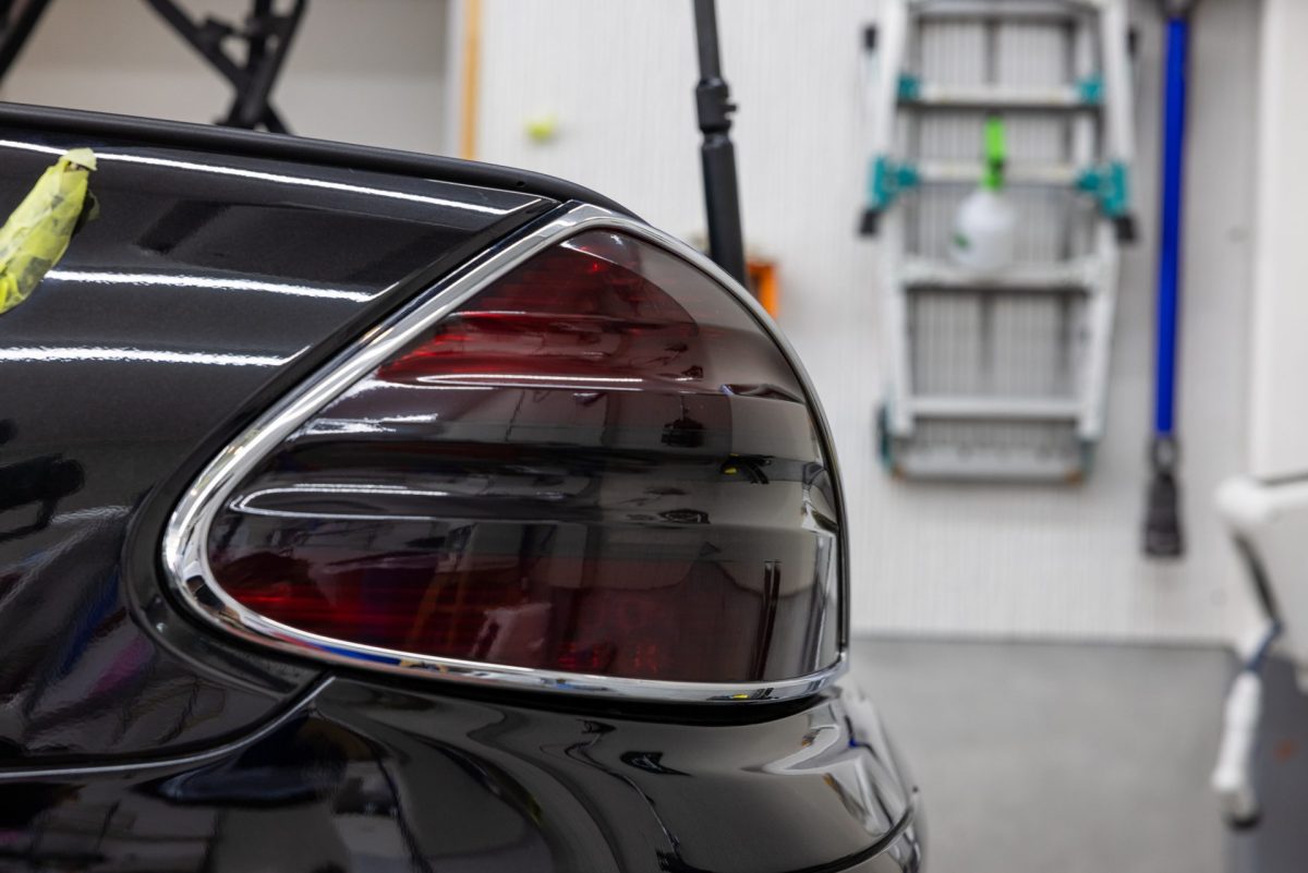 テールレンズスモークフィルム