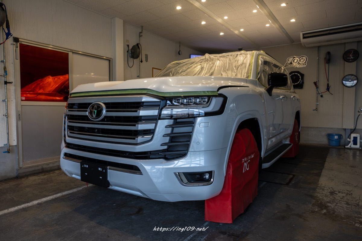 ランドクルーザー３００