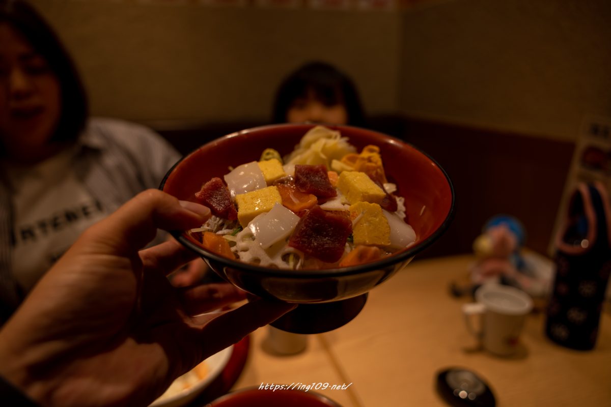 諍いをしいしい腹を大きくし